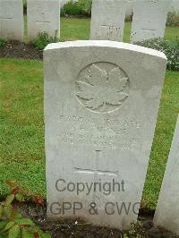 Etaples Military Cemetery - Turner, Albert Henry
